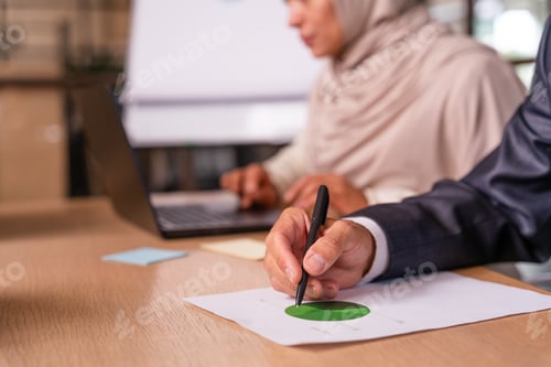 Preview: Multiethnic business team meeting in the office