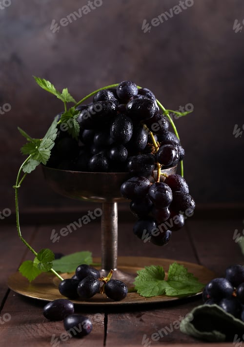 Preview: Ripe Organic Grapes