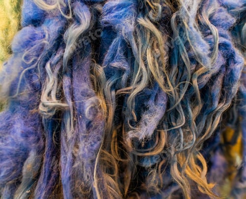 Preview: Blue And Purple Coloured Wool Bunches