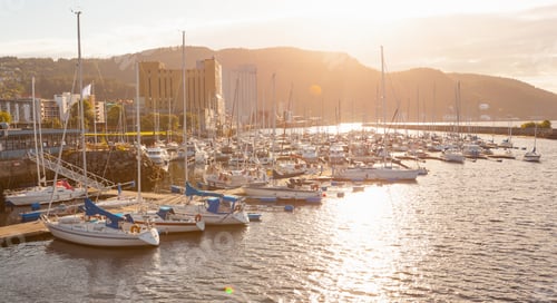 Preview: view of a marina in Trondheim