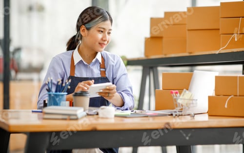 Preview: SME entrepreneur Small business entrepreneurs Online selling ideas,Happy Young Asian business owner