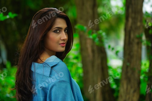 Preview: Portrait of a beautiful woman in nature