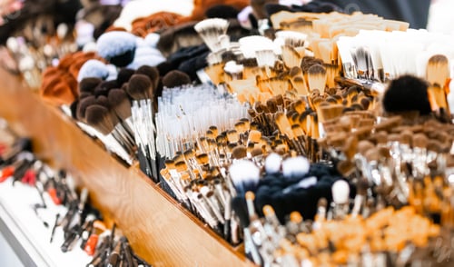 Preview: Professional makeup brushes, tools for cosmetics salons