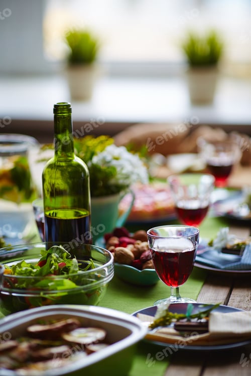 Preview: Served for guests