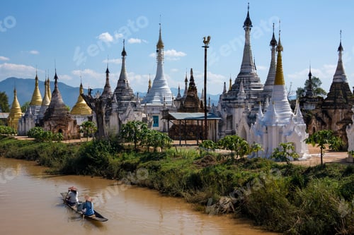Preview: Ywama Paya Buddhist Temple - Inle Lake in Shan State in Myanmar (Burma)