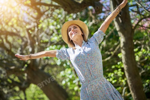 Preview: Happy women in the park.