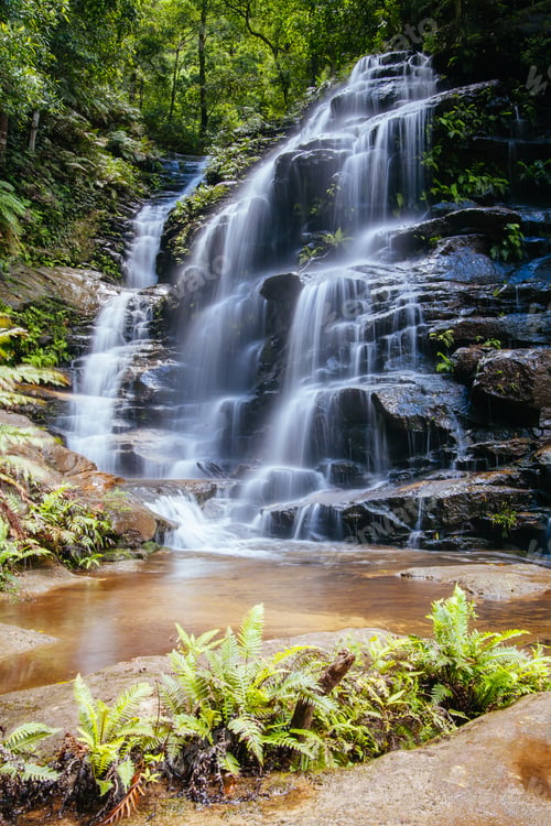 Preview: Wentworth Falls in Blue Mountains Australia