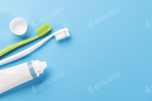 Preview: Toothpaste and toothbrushes