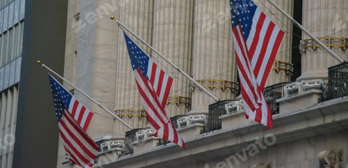 Preview: Flags of the USA outside the New York Stock Exchange