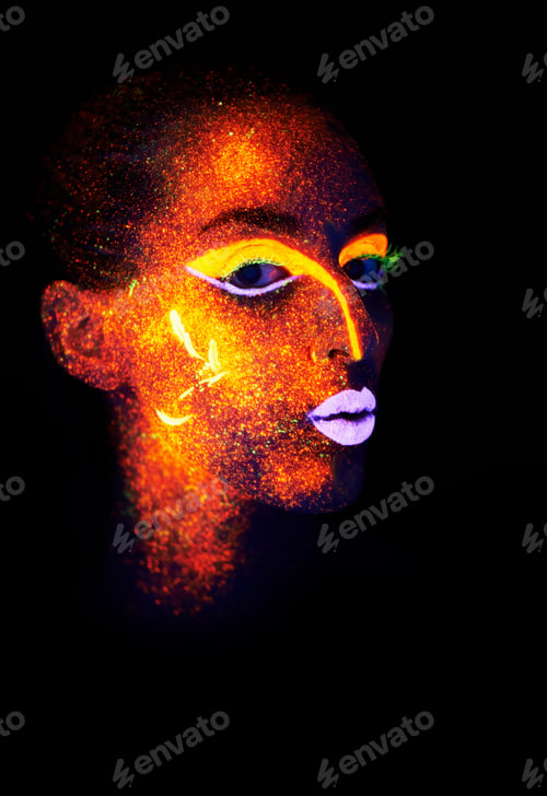 Preview: Neon kiss