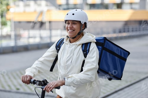 Preview: Scooter Food Delivery