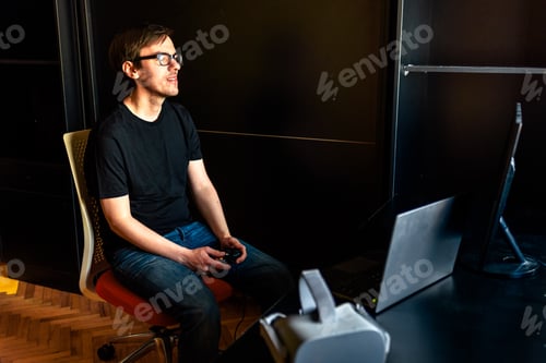 Preview: Gamer Man Playing at Home