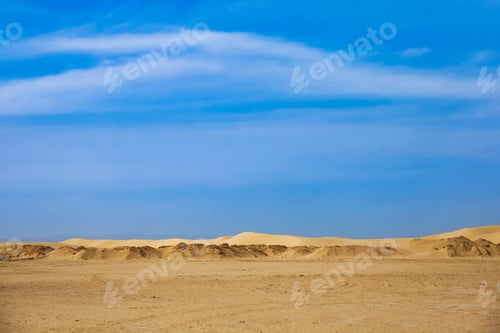 Preview: View of expenses of Sahara desert sunny day, sand dunes and stones