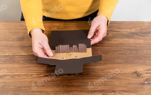 Preview: Educator's Craft Crafting Paper Puppets for School Projects