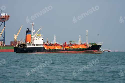 Preview: Oil Ship LPG tanker, floating Storage Unit import export petroleum gas LPG and CNG logistic