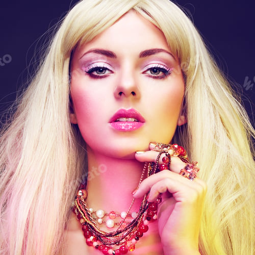 Preview: Fashion portrait of elegant blonde woman with magnificent hair