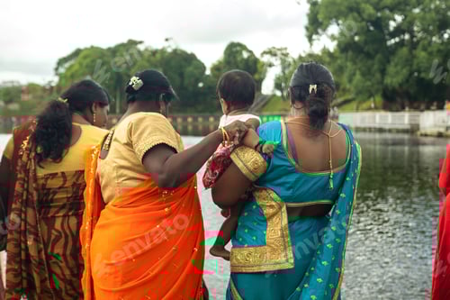Vista previa: Mauricio.África.Habitantes del templo hindú Ganga Talao, Grand Bassin en la isla de Mauricio
