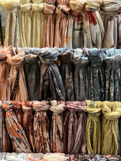 Preview: Scarves
