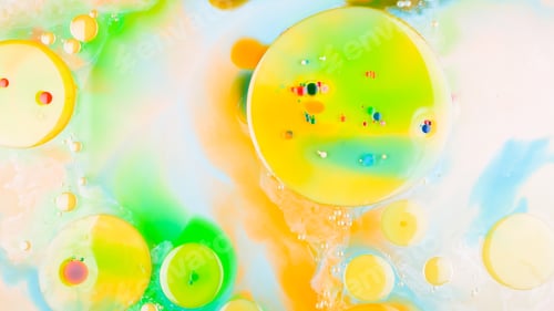 Preview: Multicolored Background With Oil On Liquid. Abstract Golden Green Background On Liquid. Pattern