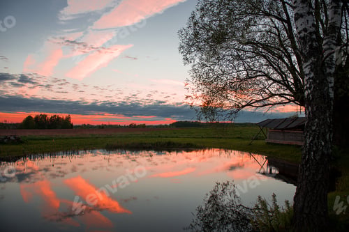 Preview: Beautiful sunset at the lake