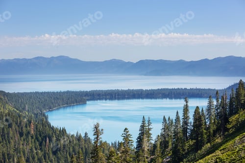 Preview: Lake in Sierra Nevada