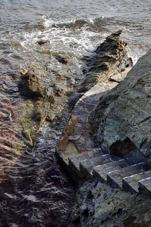 Preview: Stairs to the Sea