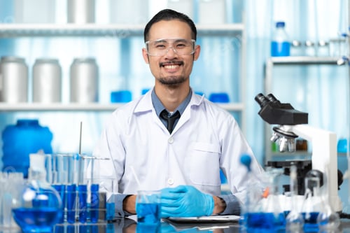 Preview: Portrait of a scientist in a chemical laboratory