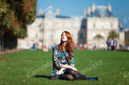 Preview: Redhead girl near Luxembourg Palace