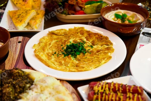 Preview: Arabian Breakfast on wooden table - Omlete