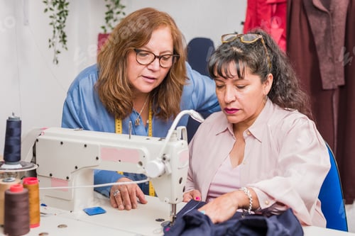 Preview: Teaching leisure professional activity. Sewing for sustainable fashion. Mature latin chilean women