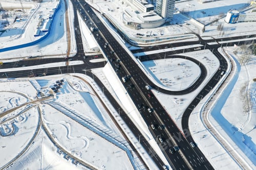 Preview: Top view of the Winter Independence Avenue in Minsk.View of the intersection of roads in Minsk