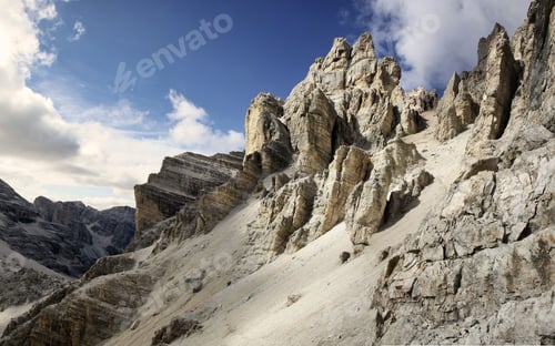 Preview: Tofana montains seen from via ferrata to "ferrata guiseppe olivieri" near Cortina d'Ampezzo, Italy