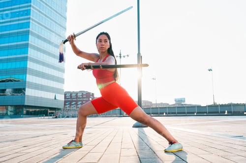 Preview: Chinese young woman practicing wushu kung fu.