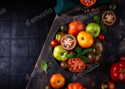 Preview: Assortment of different colorful tomatoes