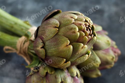 Preview: Raw italian artichoke