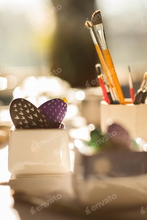 Preview: Close up of paintbrushes