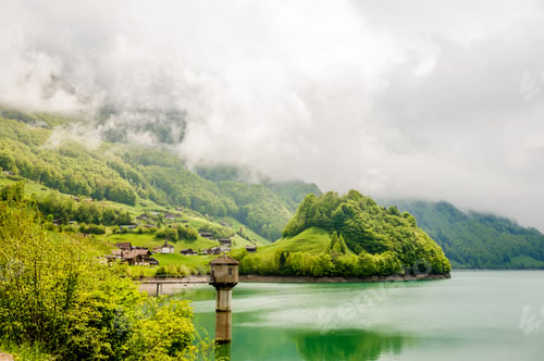 Preview: Lungern lake in Switzerland