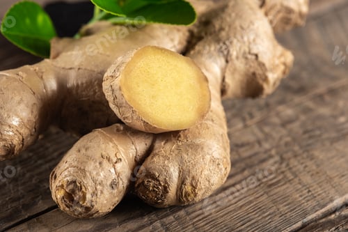 Preview: Fresh ginger on wooden background
