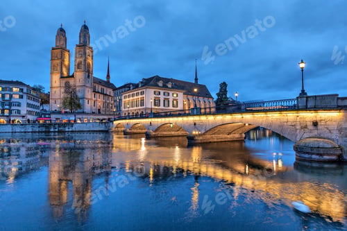 Preview: Munsterbrucke and Grossmunster church, Zurich