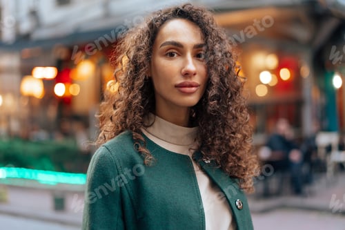 Preview: Beautiful girl stands on the street of Istanbul