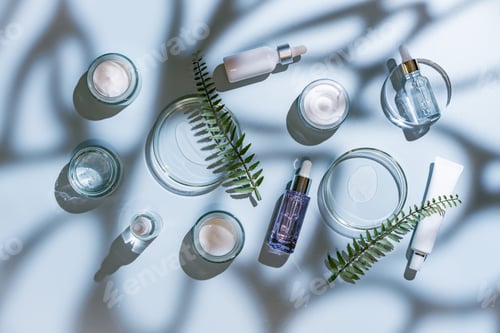 Preview: Bottles with serum or oil