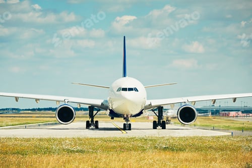 Preview: Traffic at the airport
