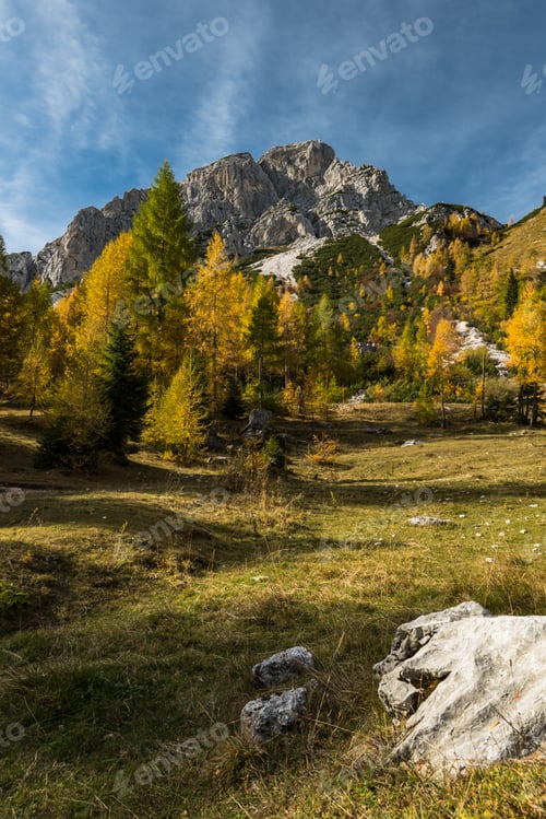 Preview: Autumn in SLovenia mountains