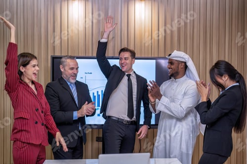 Preview: Group of business diversity people