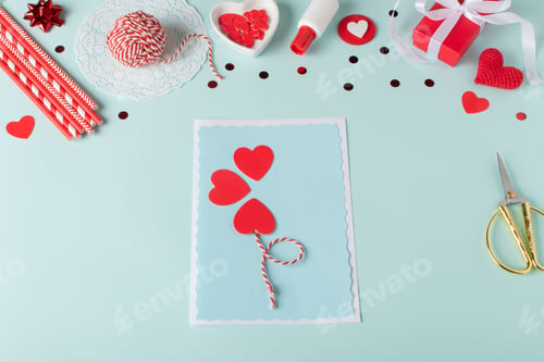 Preview: Step-by-step instructions for making valentines. Step