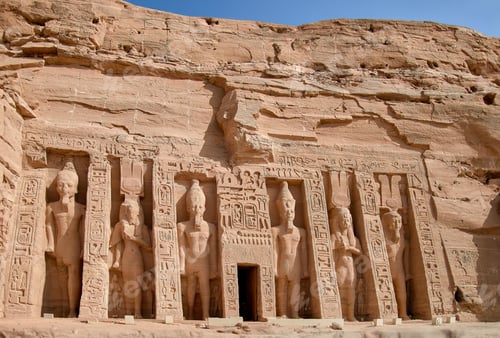 Preview: Exterior of the facade of the Abu Simbel temple in Egypt.