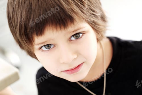 Preview: Adorable kid