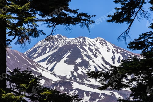 Preview: Shasta mountain summit