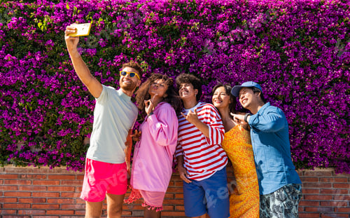 Preview: Group of young best friends bonding outdoors