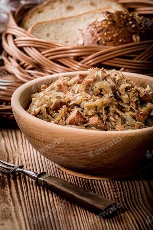 Preview: Bigos - stewed cabbage with meat,dried mushrooms and smoked sausage.